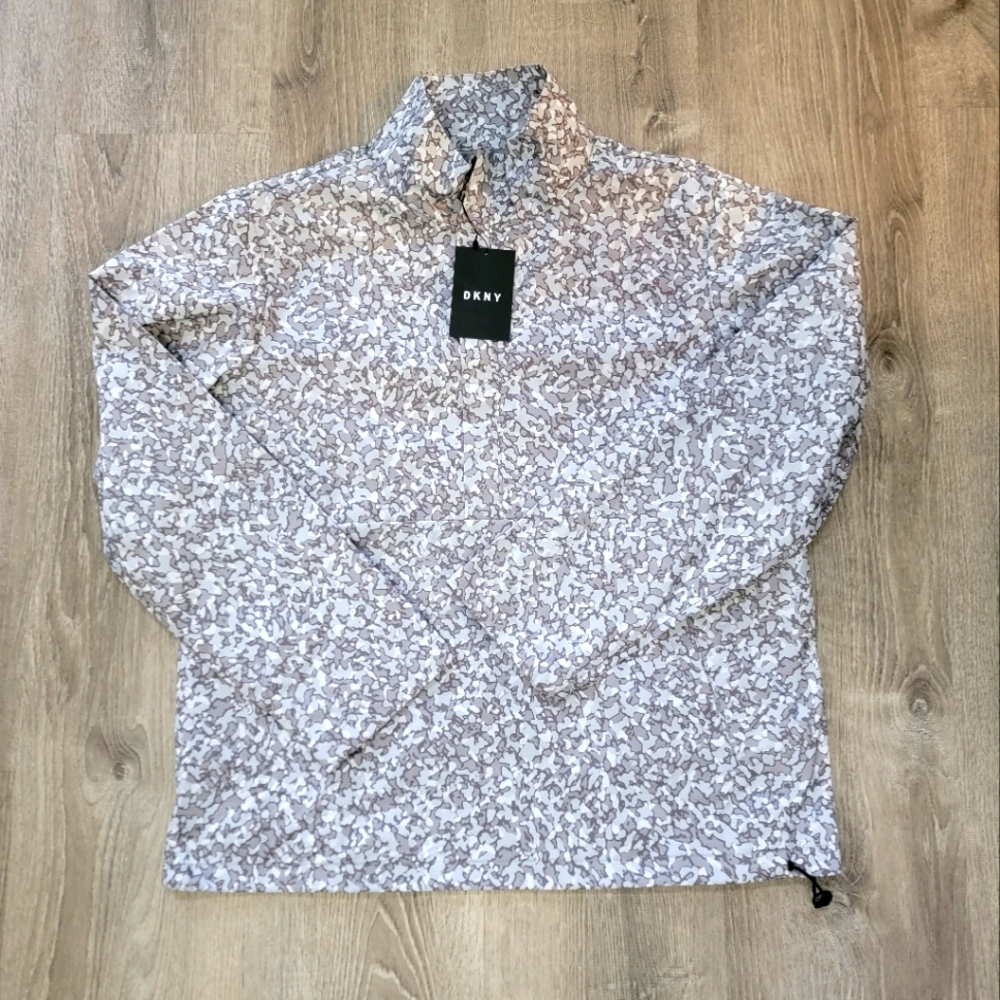 BRAND NEW DKNY Grey & White Camo 1/2 Zip-up Waterproof Jacket Men's Size XL